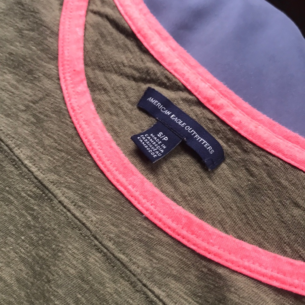 Colorful tee - Picture 2 of 3